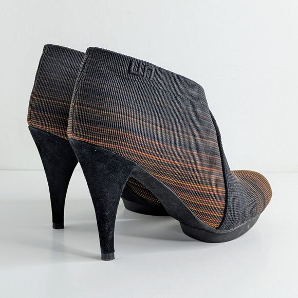 United Nude Hi Fold Heels 37 Black Brown Architectural Avant-Garde EUC - Picture 14 of 15